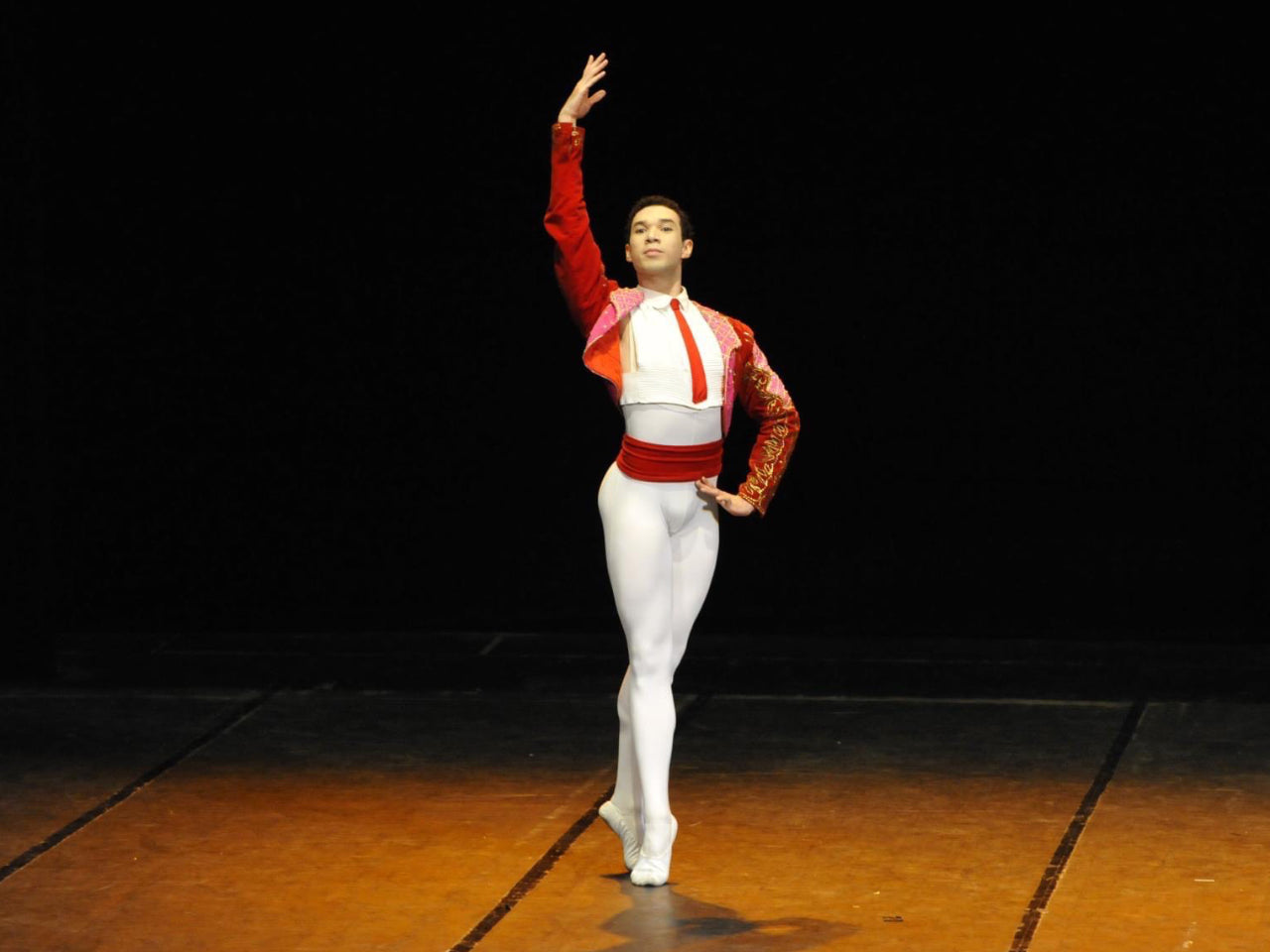 Alysson Rocha - Intermediate ballet class