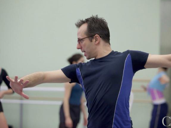 Christopher Stowell - The Worldwide Ballet Class - Pt.3 - Zarely