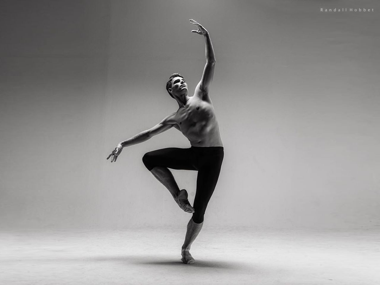 Raymond Tilton - Intermediate ballet class